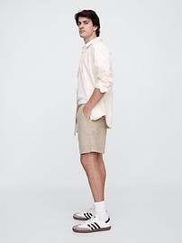 7" Corduroy Easy Shorts