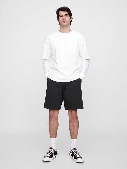 Image number 1 showing, 7" Essential Easy Shorts