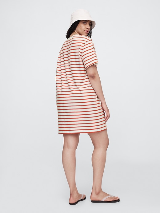 Image number 5 showing, Relaxed T-Shirt Dress