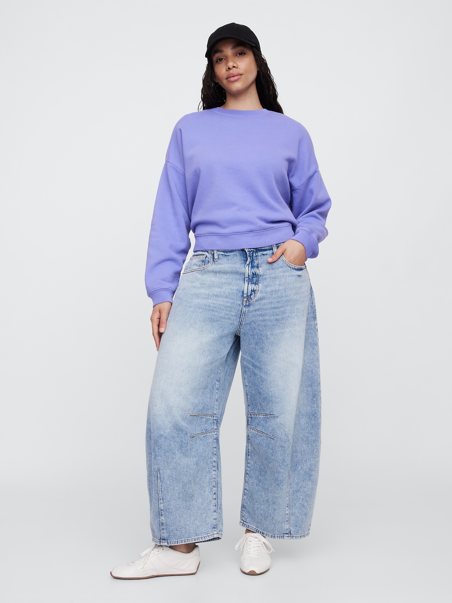 Mid Rise Horseshoe Crop Jeans | Gap Factory