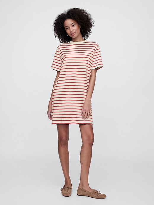Image number 1 showing, Relaxed T-Shirt Dress