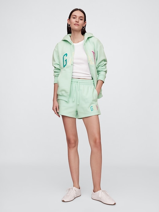 Image number 1 showing, Gap Logo Shorts