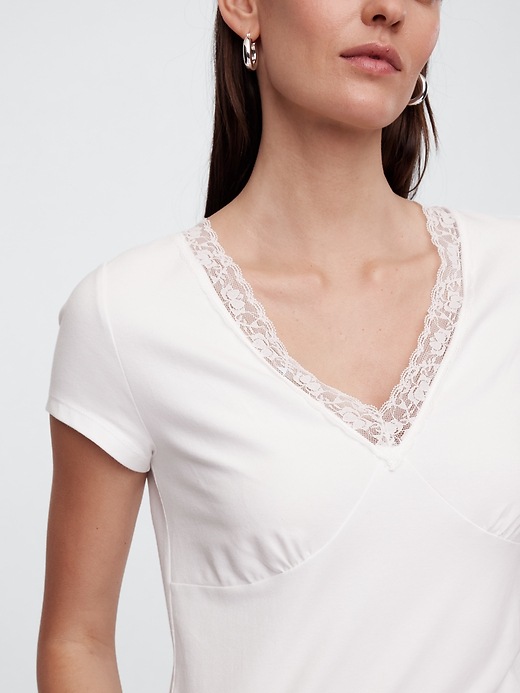 Fitted V-Neck Top
