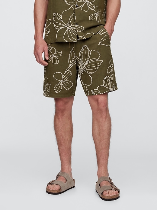 Image number 3 showing, 7" Gauze Easy Shorts