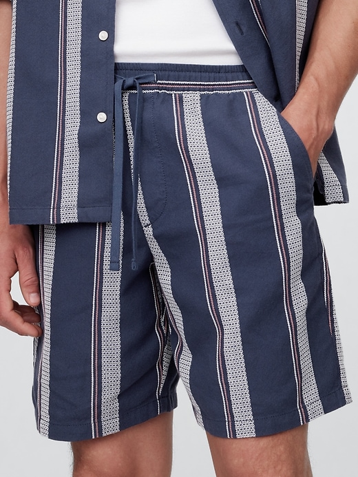 Image number 5 showing, 7" Gauze Easy Shorts