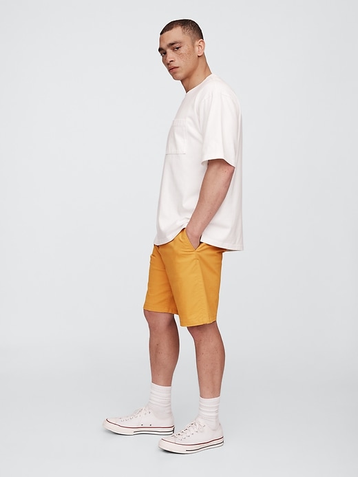 Image number 4 showing, 9" Essential Khaki Shorts