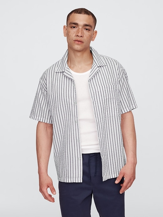 Image number 1 showing, Seersucker Shirt in Boxy Fit