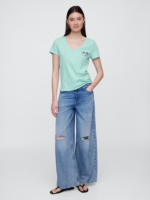 Image number 3 showing, Favorite V-Neck Graphic T-Shirt