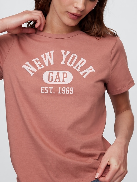 Image number 4 showing, Favorite Graphic T-Shirt