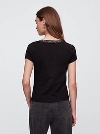 Fitted V-Neck Top