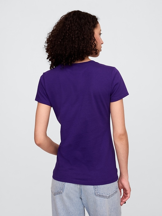 Image number 2 showing, Gap Logo T-Shirt