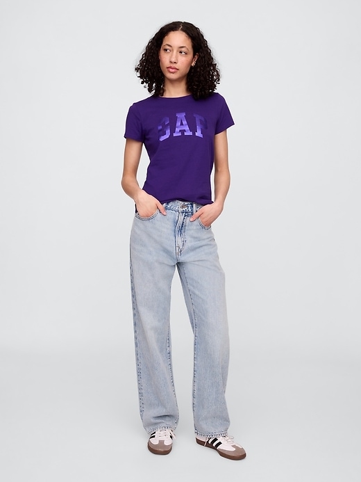 Image number 3 showing, Gap Logo T-Shirt