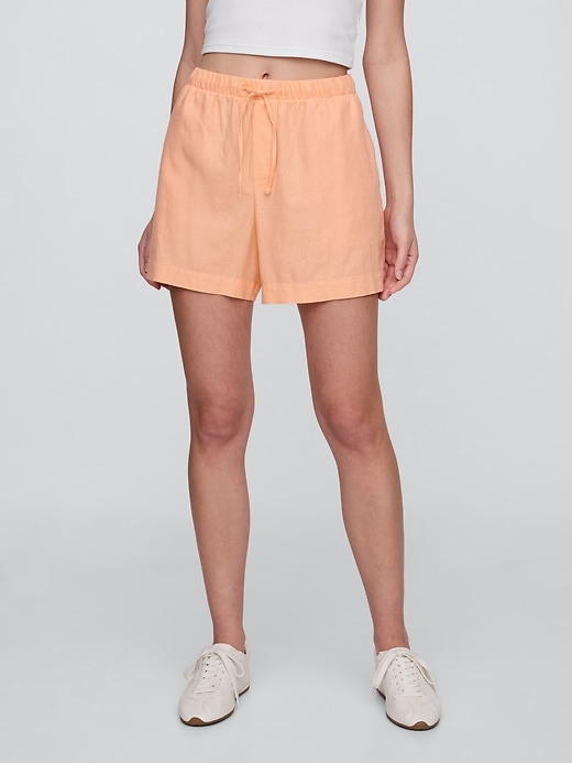 Image number 2 showing, 4" Mid Rise Pull-On Linen-Blend Shorts