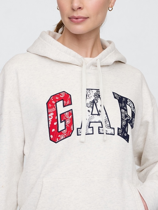 Image number 4 showing, Gap Logo Hoodie