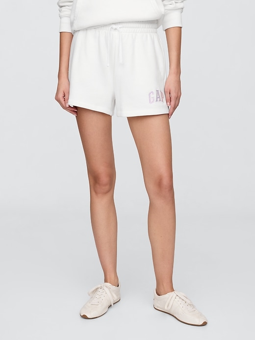 Image number 3 showing, Gap Logo Shorts