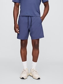 GapFit 7" Lined Athletic Shorts