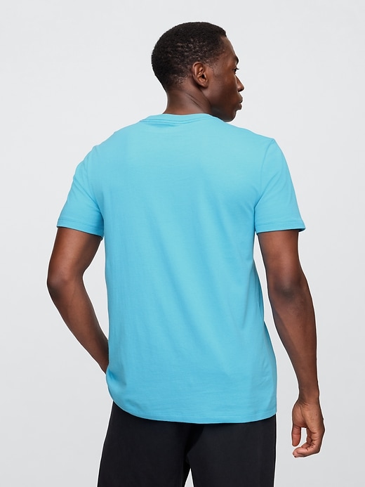 Image number 2 showing, Everyday Soft Gap Logo T-Shirt