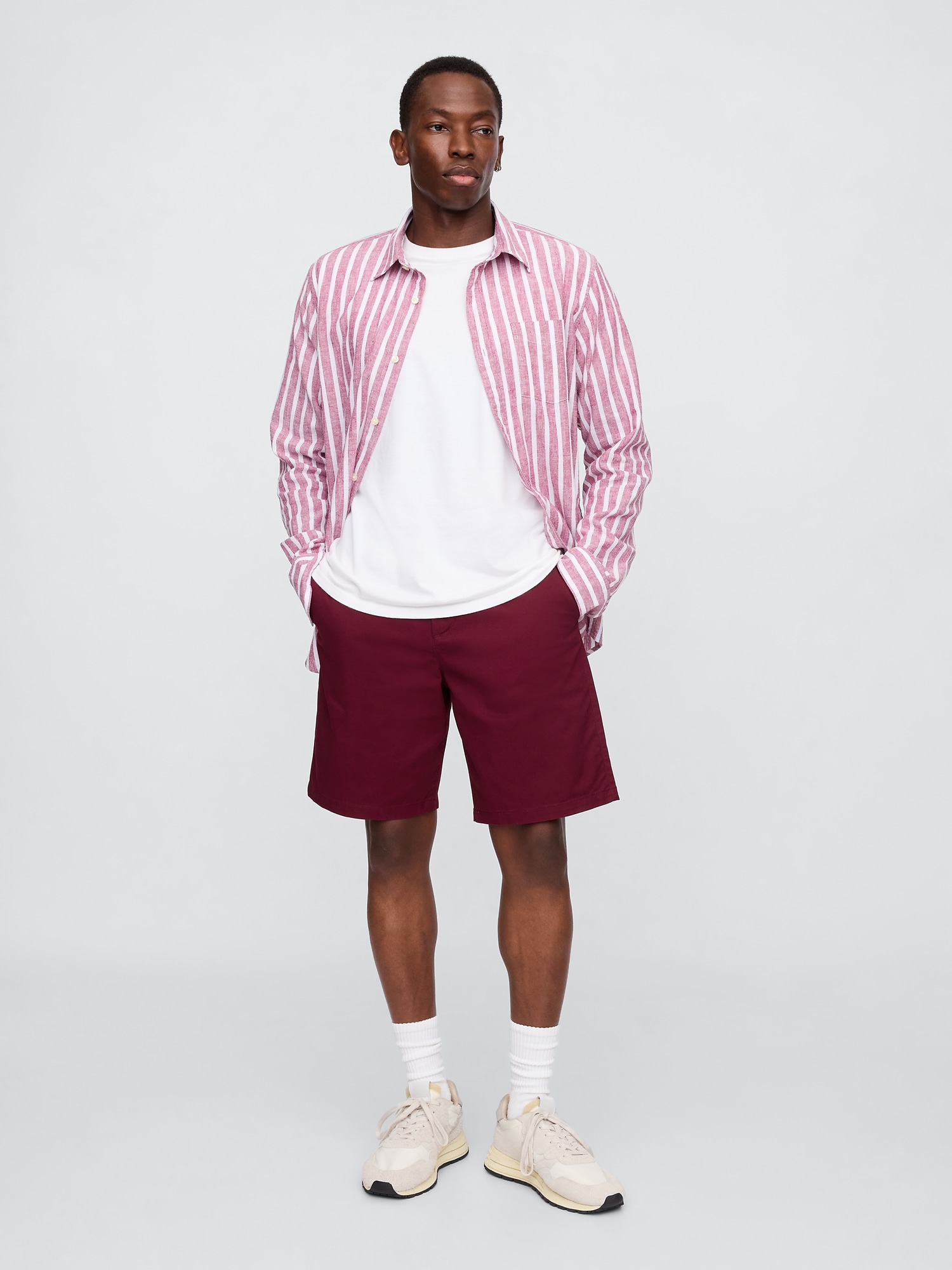 9" Essential Khaki Shorts - Red