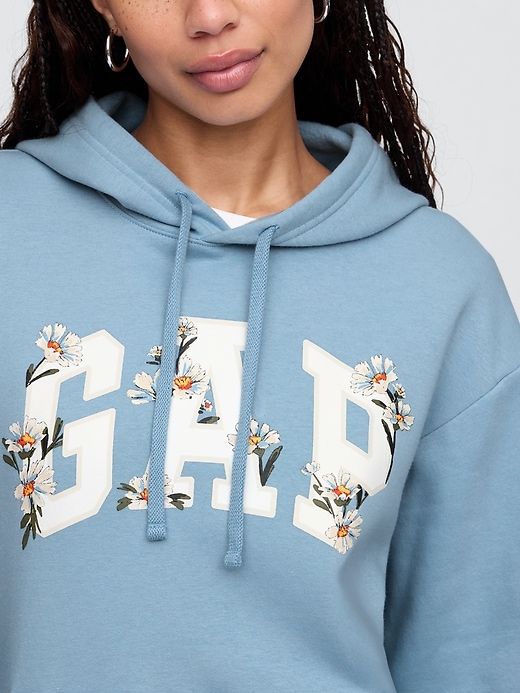 Image number 4 showing, Gap Logo Hoodie