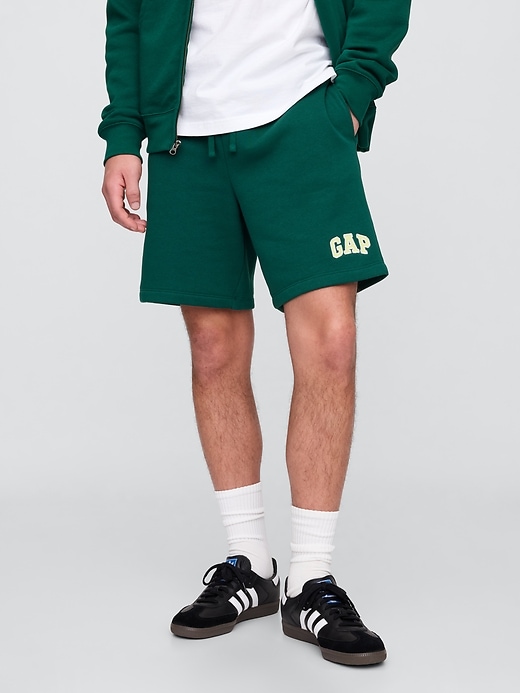 Image number 3 showing, Gap Logo Shorts