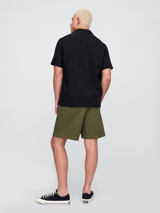 Image number 2 showing, 7" Essential Easy Shorts