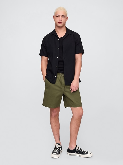 Image number 1 showing, 7" Essential Easy Shorts