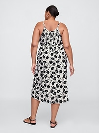 Tie-Waist Scoopneck Maxi Dress