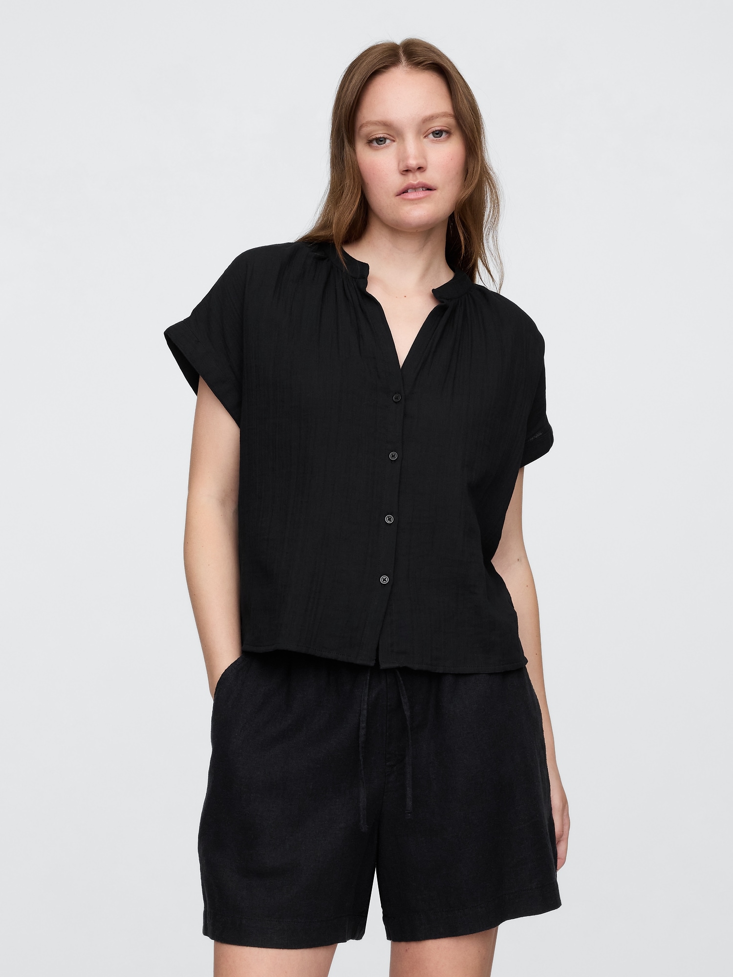 Relaxed Gauze Splitneck Top