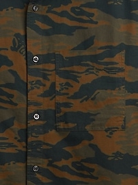 Camo Print Oxford Shirt in Boxy Fit
