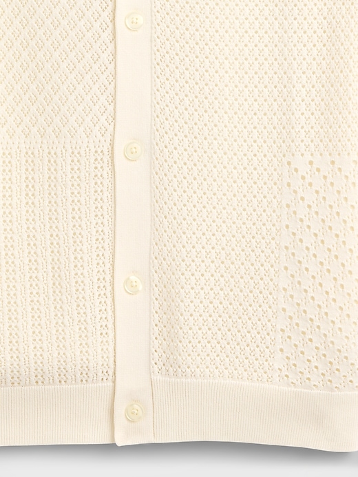 Image number 4 showing, Mixed-Stitch Crochet Vacay Shirt in Standard Fit