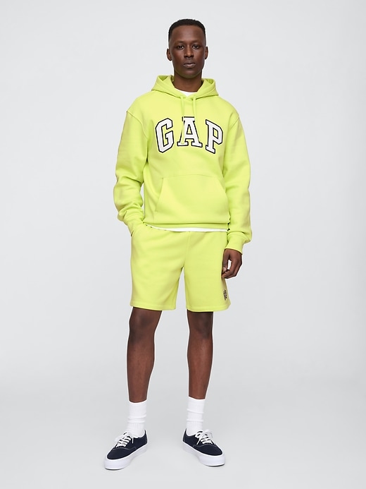 Image number 3 showing, Relaxed Gap Logo Hoodie