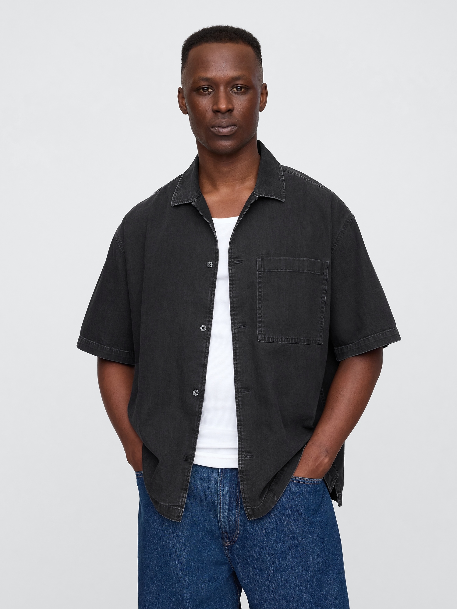 Denim Shirt in Boxy Fit