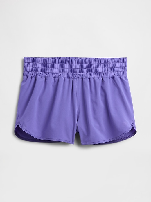 Image number 5 showing, GapFit 3" Mid Rise Runaround Shorts
