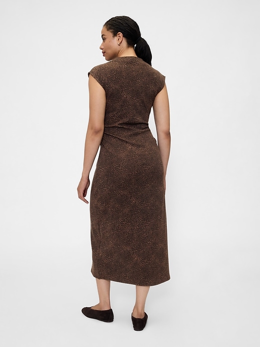 Image number 5 showing, Modern Ribbed Mockneck Midi Dress