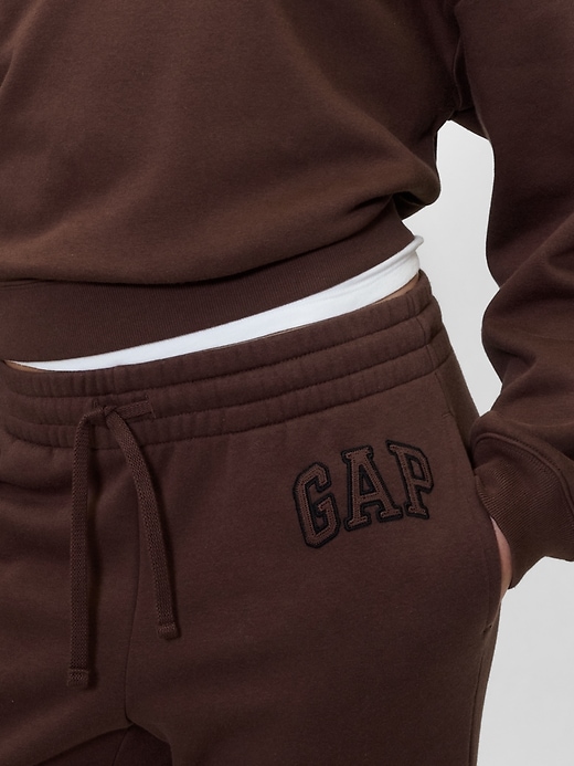 Image number 4 showing, Gap Logo Straight Sweatpants