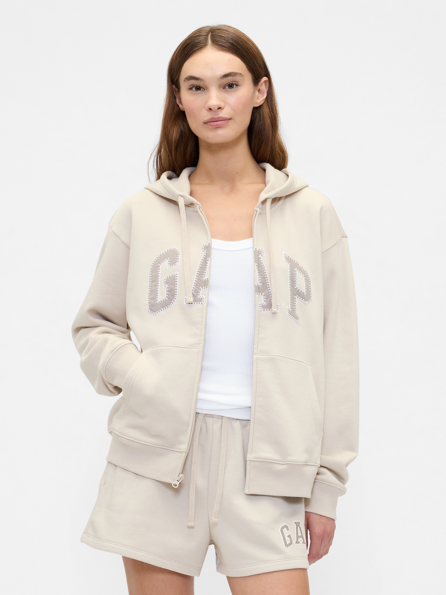 Relaxed Gap Logo Zip Hoodie - Beige