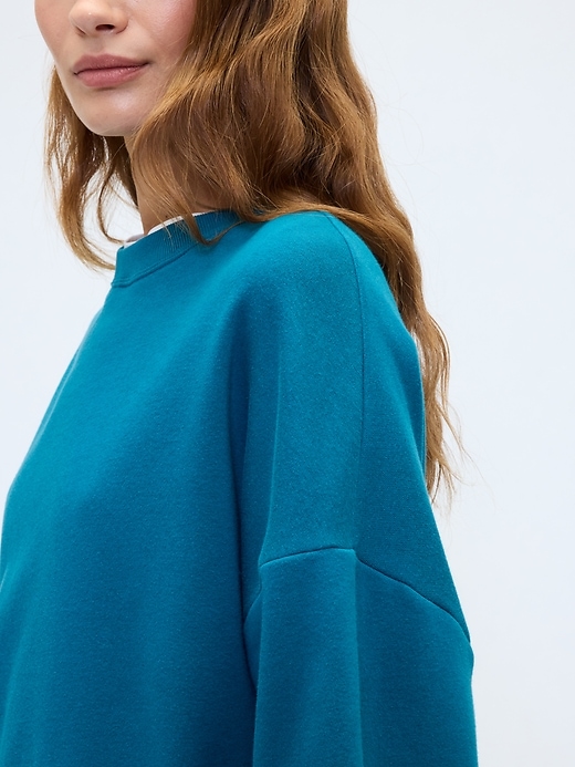Image number 4 showing, Oversized Crewneck Sweatshirt