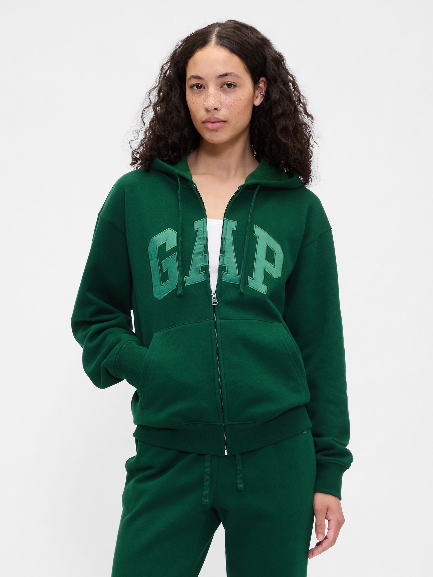 Relaxed Gap Logo Zip Hoodie - Evergreen Glamour Green