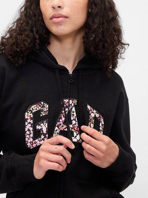 Image number 4 showing, Relaxed Gap Logo Zip Hoodie