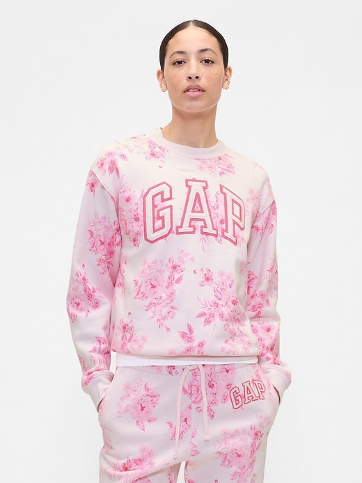 Image number 1 showing, Gap Logo Sweatshirt