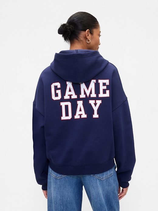Image number 2 showing, Oversized Graphic Hoodie