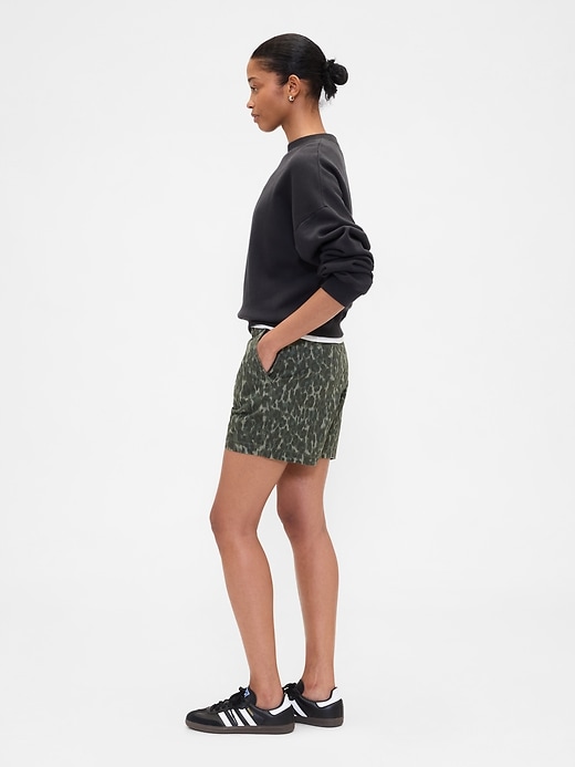 Image number 3 showing, 5" Mid Rise Downtown Khaki Shorts