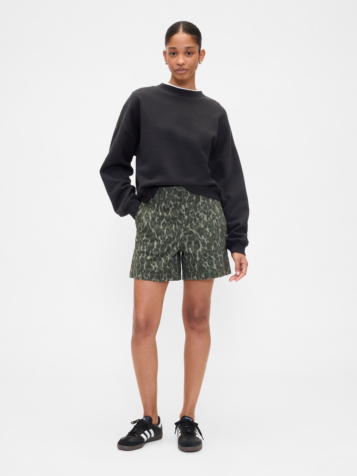 5" Mid Rise Downtown Khaki Shorts - Leopard