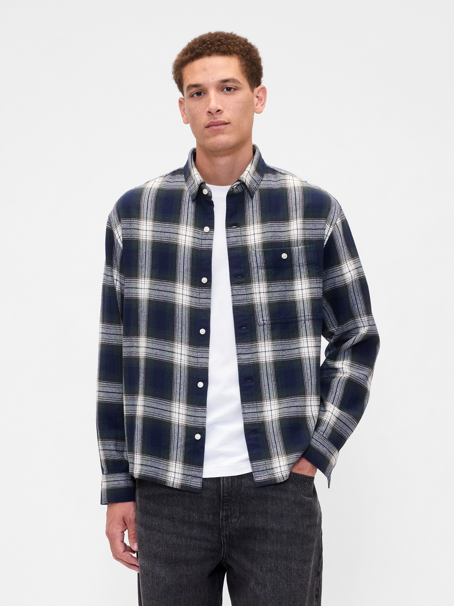 Flannel Shirt in Boxy Fit - Green Navy Plaid