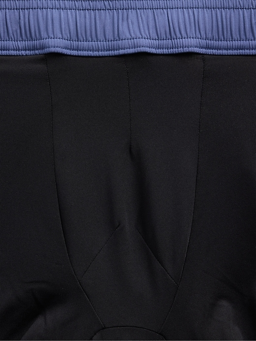 Image number 5 showing, GapFit 7" Athletic Shorts