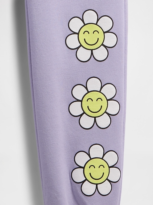 Image number 3 showing, Kids Relaxed Gap Logo Joggers