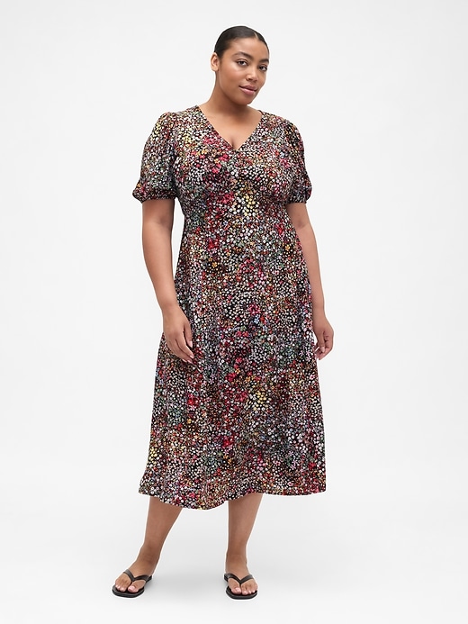 Image number 4 showing, Puff Sleeve V-Neck Maxi Dress