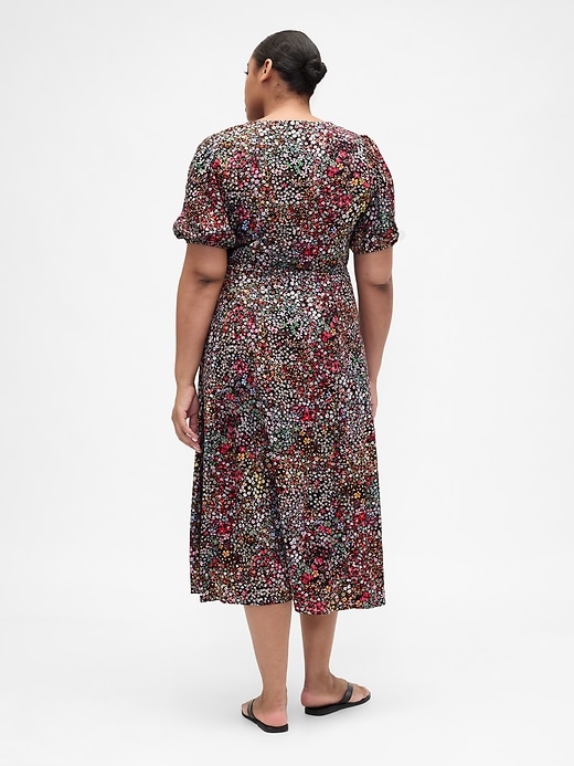 Image number 5 showing, Puff Sleeve V-Neck Maxi Dress