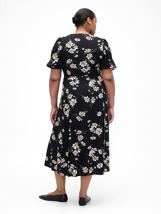 Image number 5 showing, Puff Sleeve V-Neck Maxi Dress