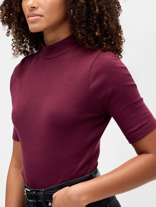 Image number 4 showing, Modern Ribbed Mockneck T-Shirt